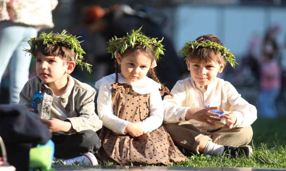 Djeca čuvari tradicije: Održana radionica izrade vjenčića u Banjaluci