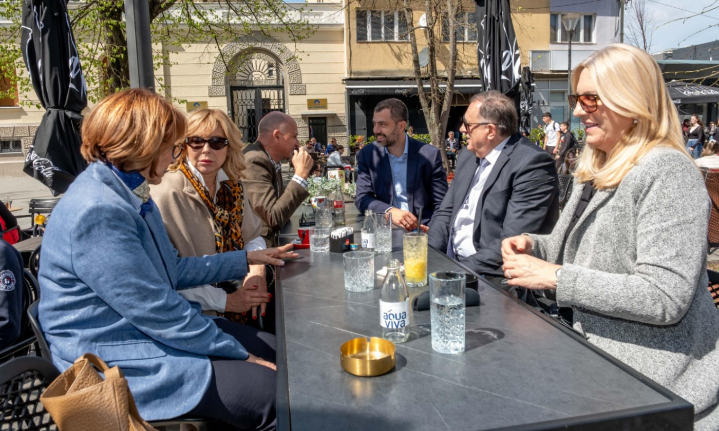 Druženje u opuštenoj atmosferi: Dodik sa Pošom, Vučkovićevom i saradnicima