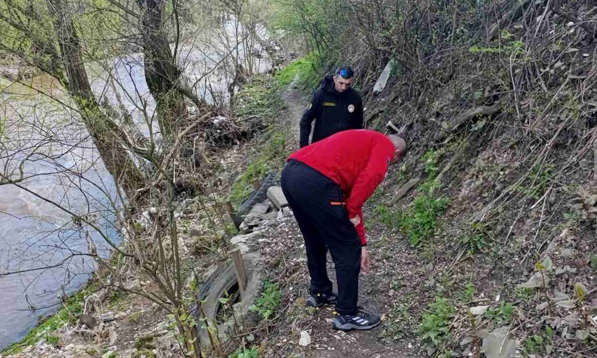 Srećan kraj potrage: Spasioci spasli jednu osobu, noć bez sna na otvorenom