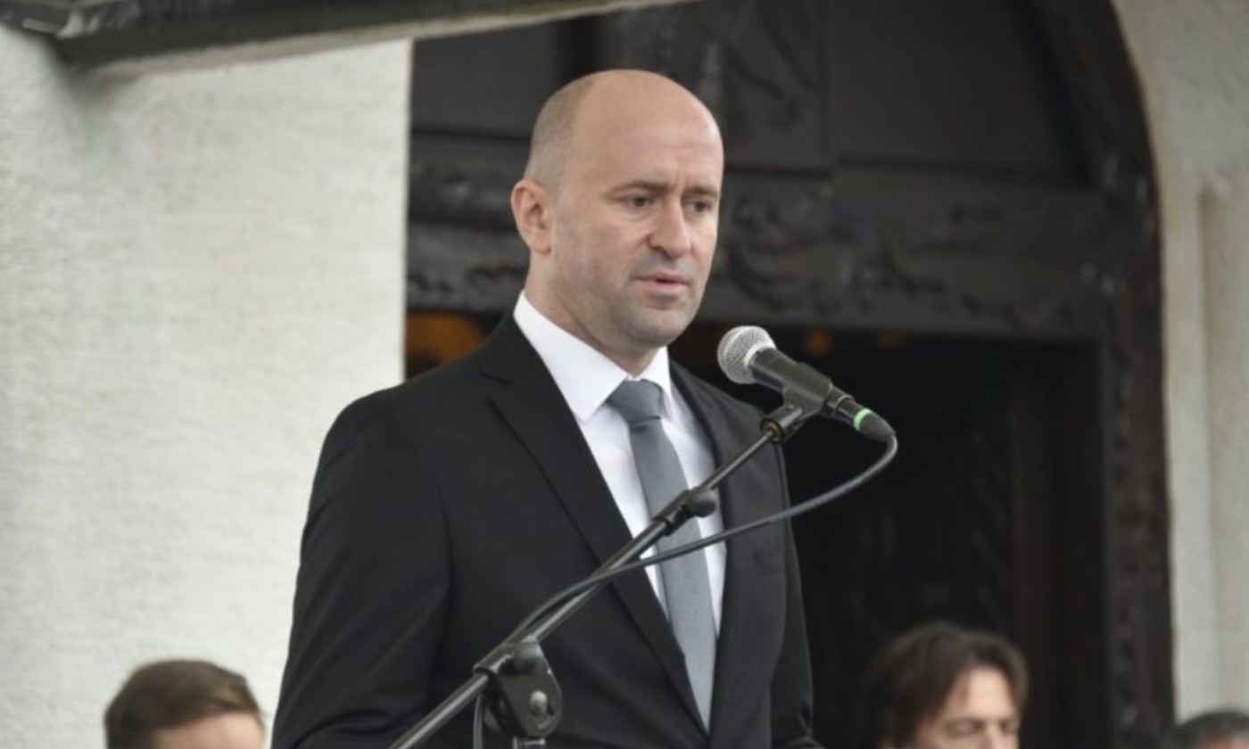 Zečević se obratio na kineskom: Otvorio najveći sajam u Kini za električne tricikle VIDEO