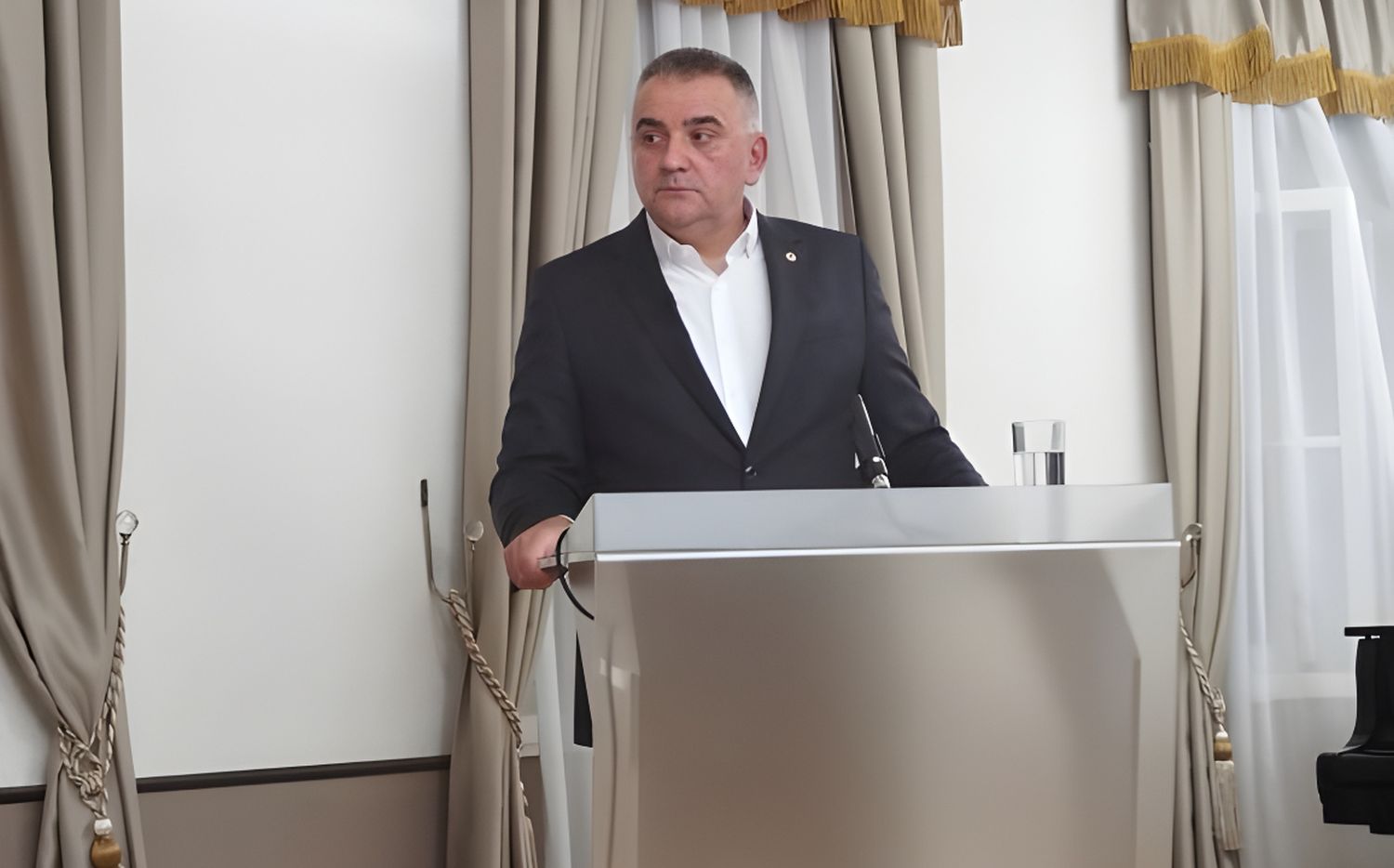 Minić: Nadam se da će Banjaluka ubuduće birati ljude koji više vole da rade, a manje da se slikaju