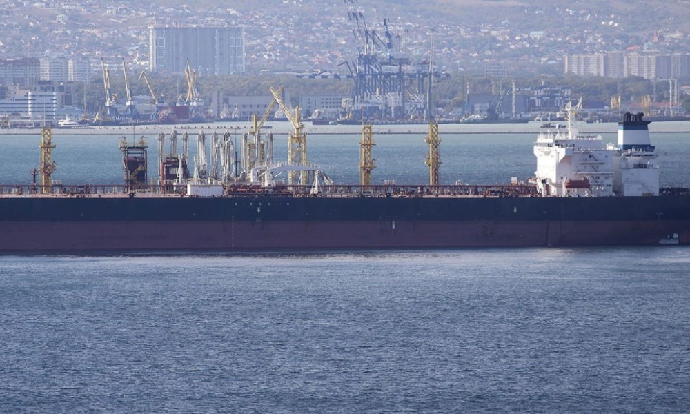 Napetost u Persijskom zalivu raste: SAD šalje brodove i dronove u Ormuski moreuz