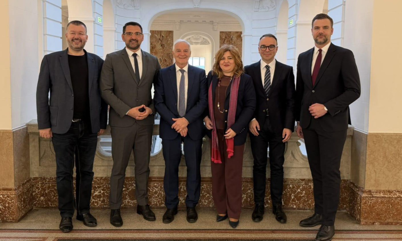 Oštre ocjene iz Beča: Bez unutrašnjeg dogovora BiH nema stabilnost