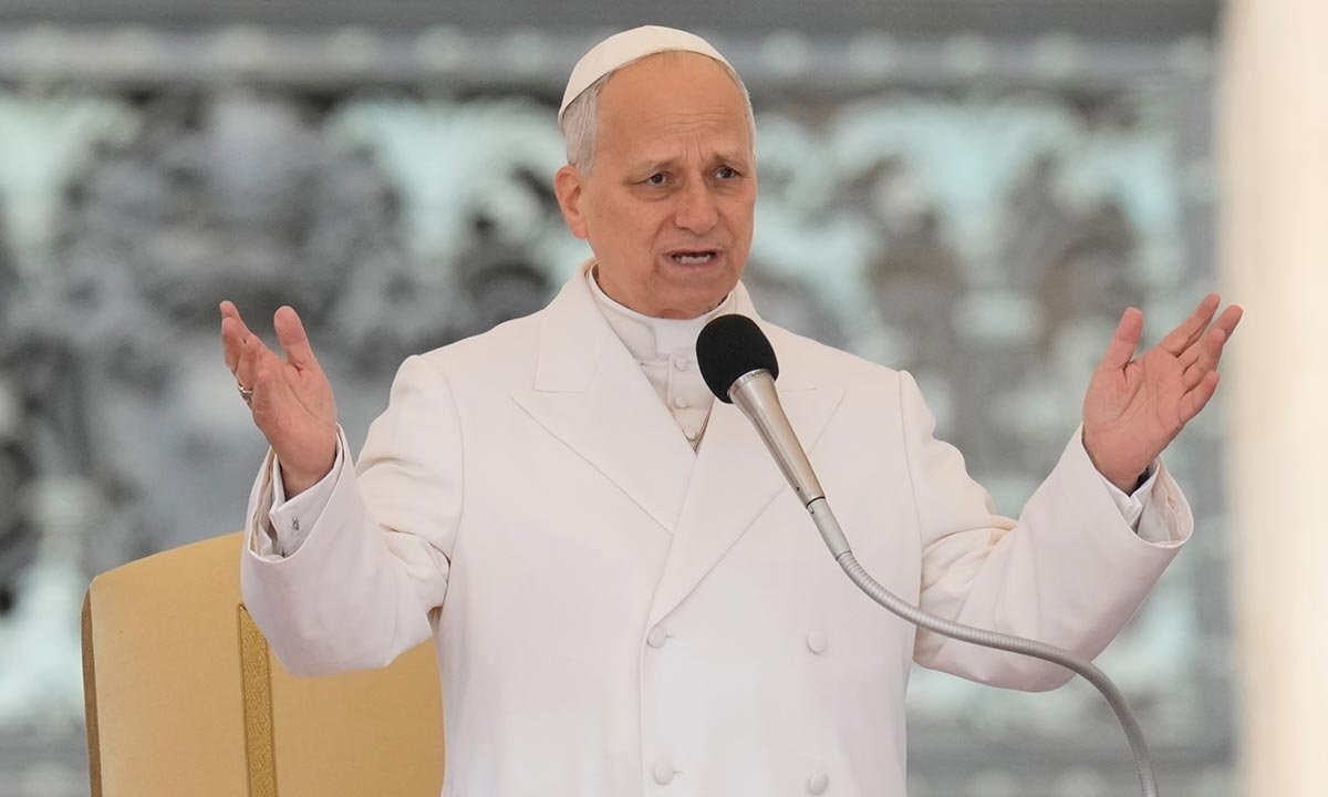 Papa pozvao na prekid sukoba: Hitno pronaći mirno rješenje