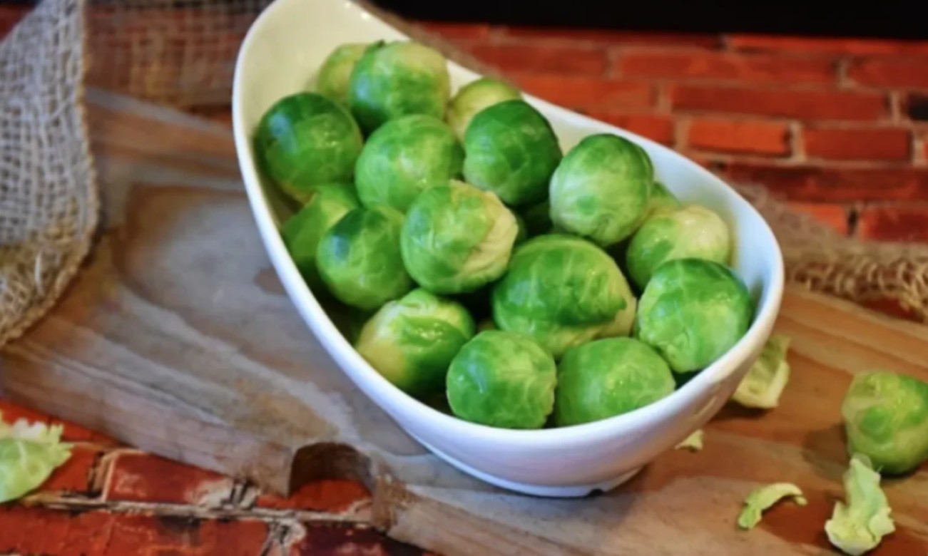 Recept dana: Pečene prokule s bijelim lukom