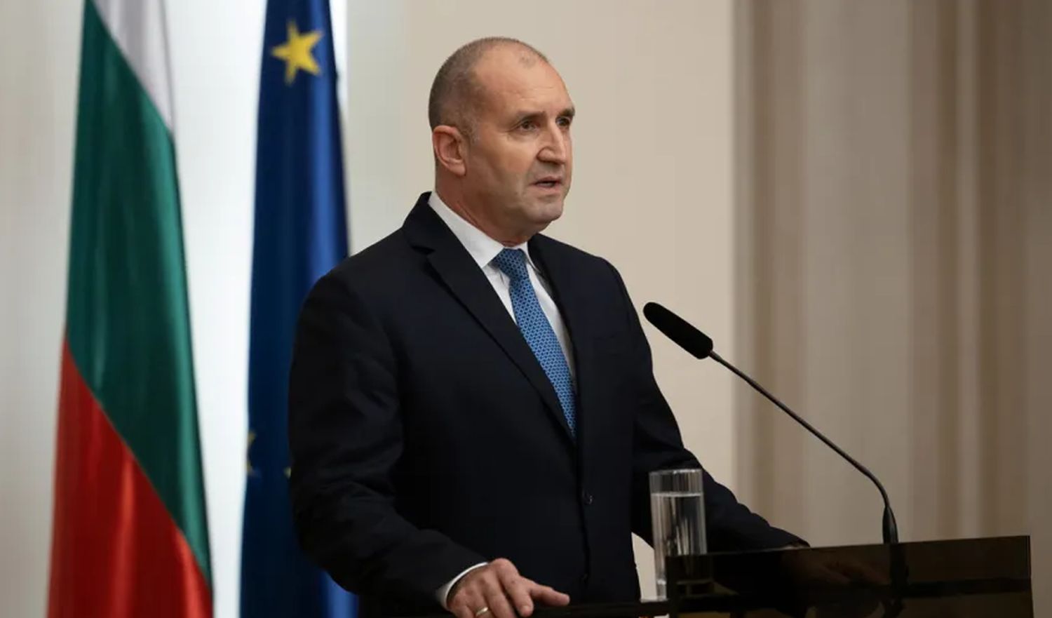 Prve projekcije nakon izbora u Bugarskoj: Stranka Rumena Radeva osvojila najviše glasova