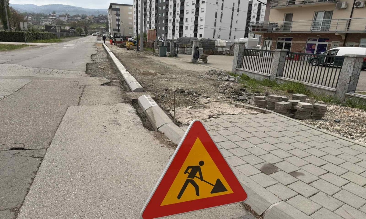 Za povećanu bezbjednost djece: Počela izgradnja trotoara u banjalučkom naselju Ada