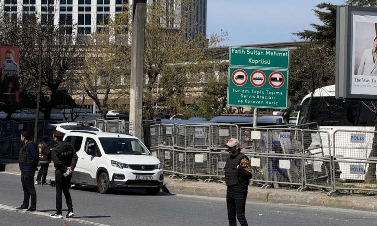 Snimak pucnjave u Turskoj: Učenici u strahu iskakali kroz prozor VIDEO