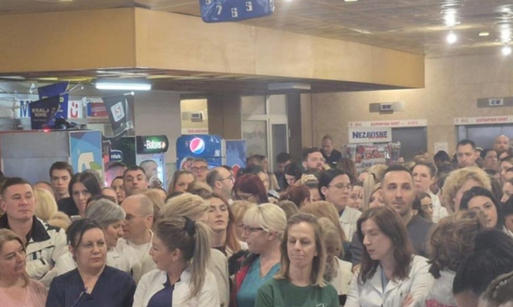 Plate povećane, ali nezadovoljstvo ostaje: Zdravstveni radnici u Srpskoj traže više VIDEO