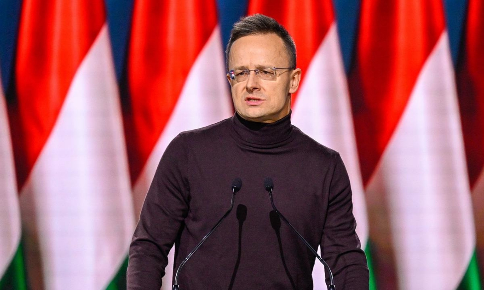 Mađarski šef diplomatije nakon izbora: Optužbe na račun EU i Zelenskog