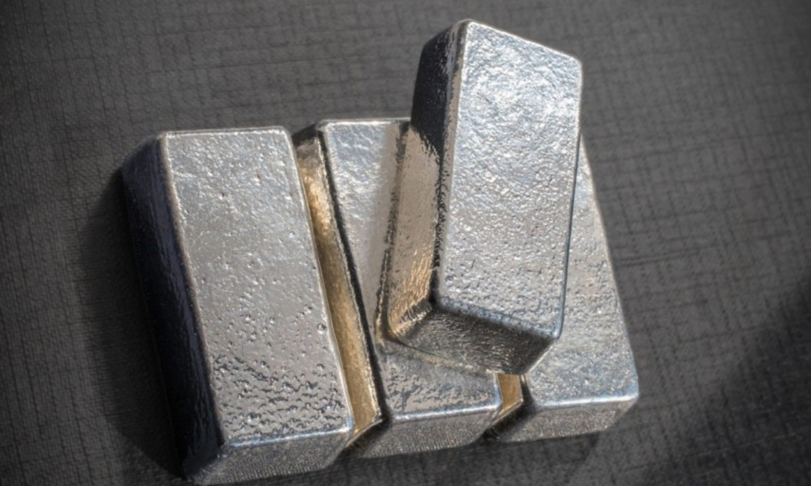 Rodijum najskuplji metal na svijetu: Cijena prelazi 325 dolara po gramu