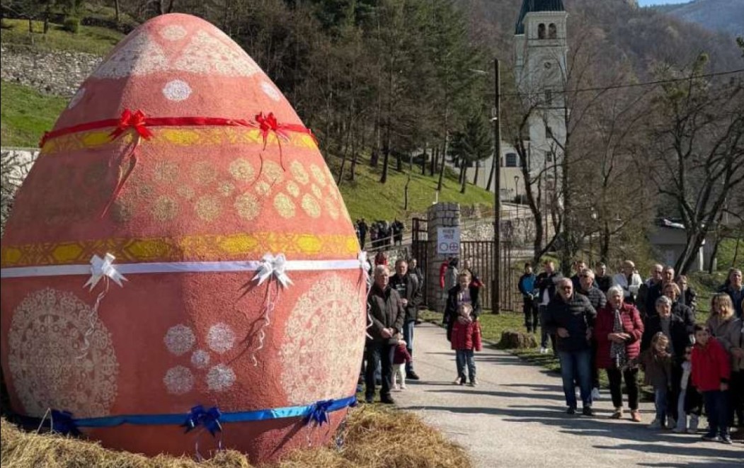 Nova turistička atrakcija: Otkriveno najveće uskršnje jaje na Balkanu
