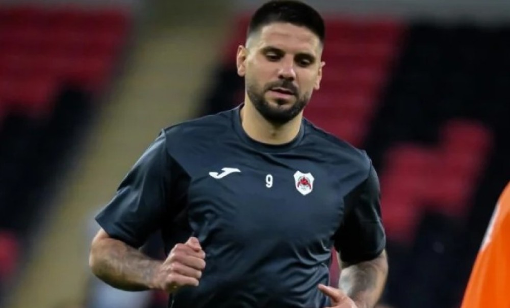 Mitrović nastavio golgetersku seriju u dresu Al Rajana: Duplirao prednost udarcem glavom