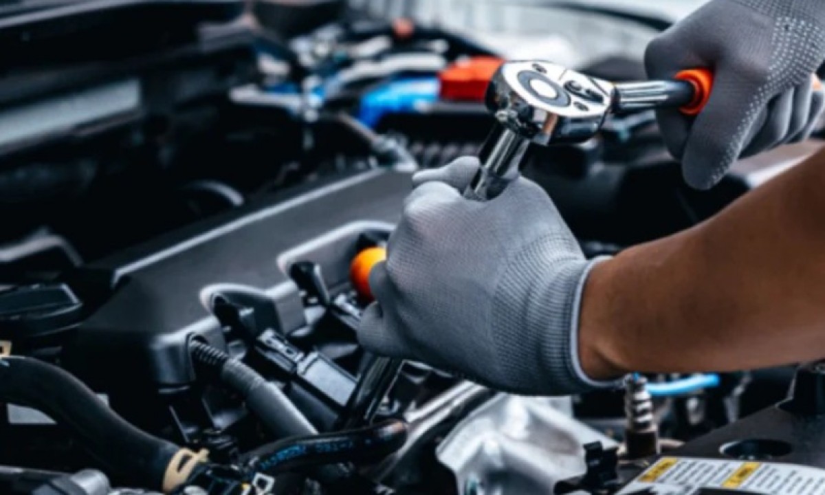 Plivajući zamajac – izraz koji nijedan vozač ne želi čuti: Signali koji upućuju na skupi kvar auta