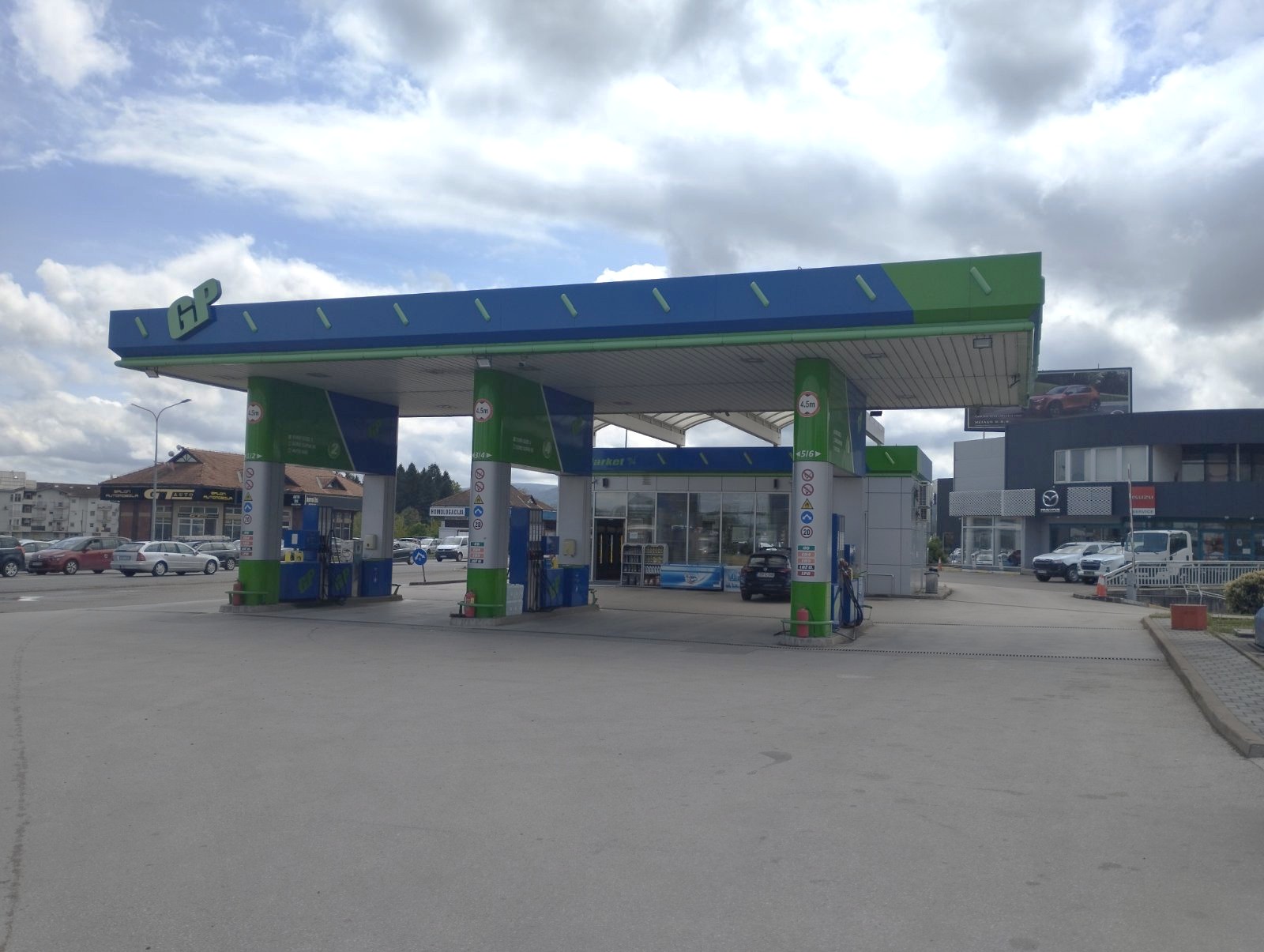 Razlika i do 20 feninga: Evo gdje je trenutno najjeftinije gorivo FOTO