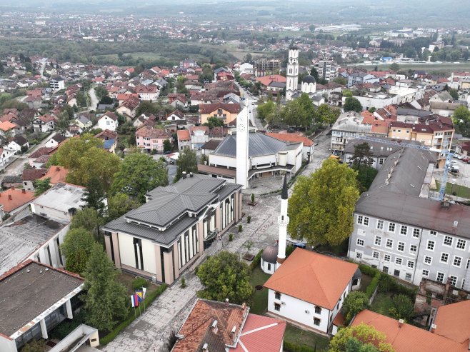 Dodik, Elek i Stanivuković obezbijedili stanove za troje djece nastradalog sveštenika i njegove supruge