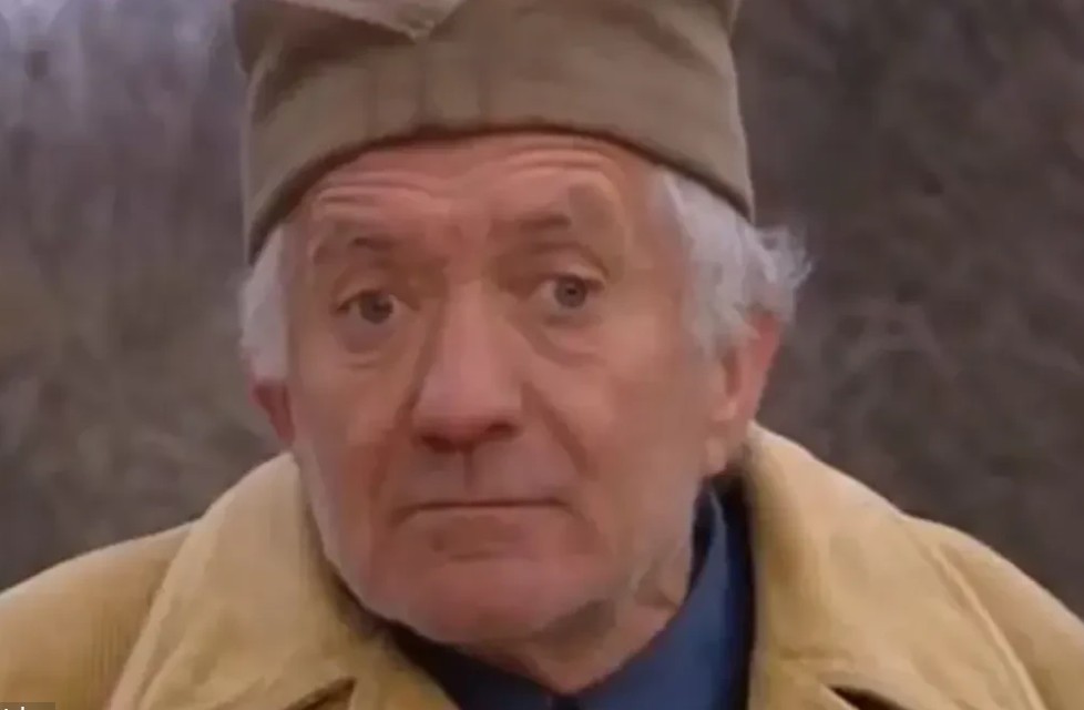 Od alkoholičara do televizijske slave: Teška sudbina Đode iz serije “Selo gori, a baba se češlja”