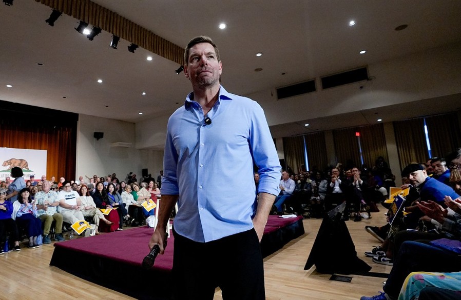 Skandal u Americi: Favorit za guvernera pao nakon optužbi za silovanje