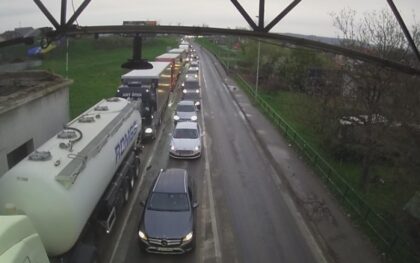 Od ranog jutra: Gužve na graničnim prelazima