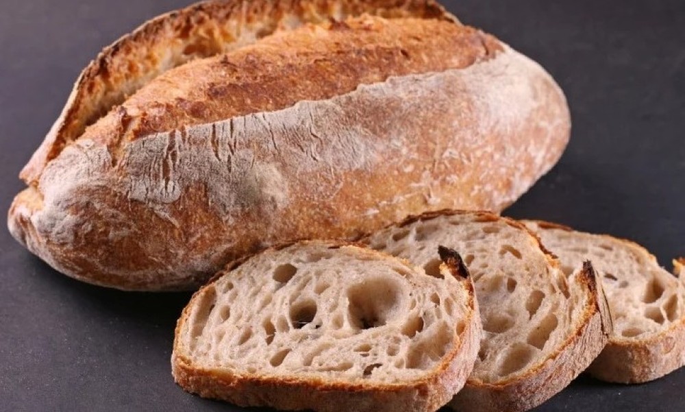 Svjež hljeb i nakon tri dana: Ubacite jednu namirnicu u kesu i biće mekan kao da je tek pečen