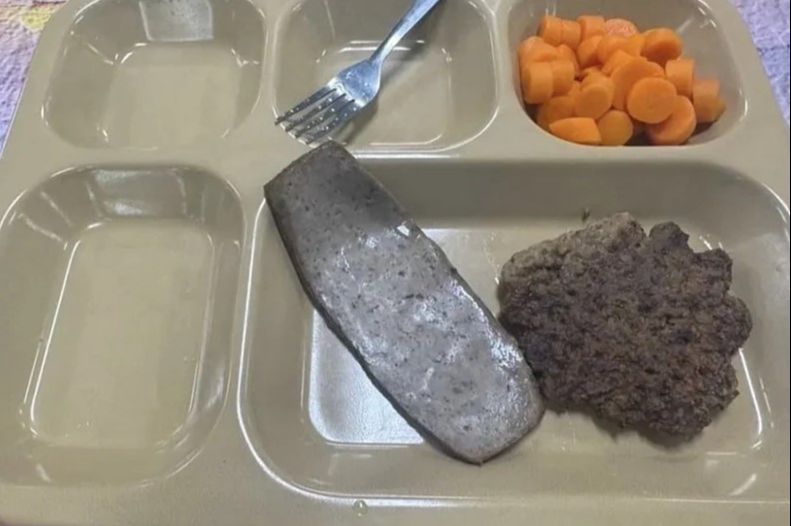 Američki vojnici poslali fotografije obroka svojim porodicama: Zalihe se prazne, a ne mogu doći do novih