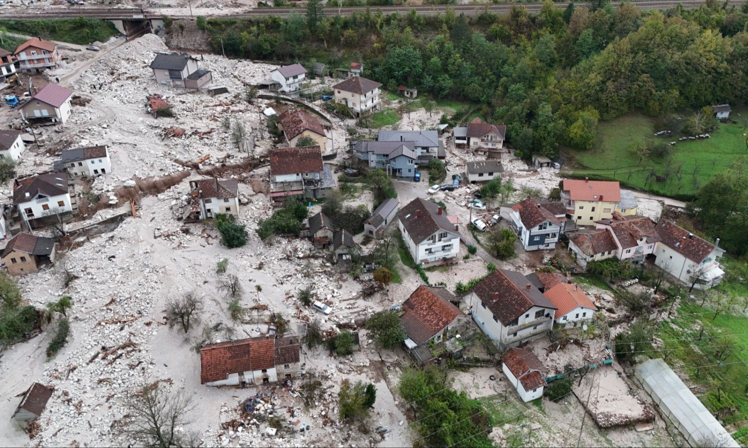 Počela izgradnja zgrade za pogođene poplavama u Jablanici