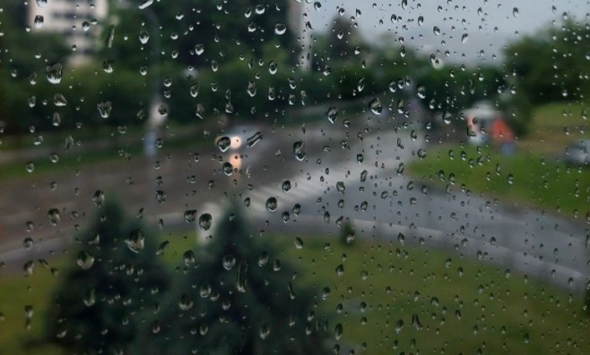 I vrijeme kao da se “igra s nama”: Ponovo oblačno sa kišom i pljuskovina