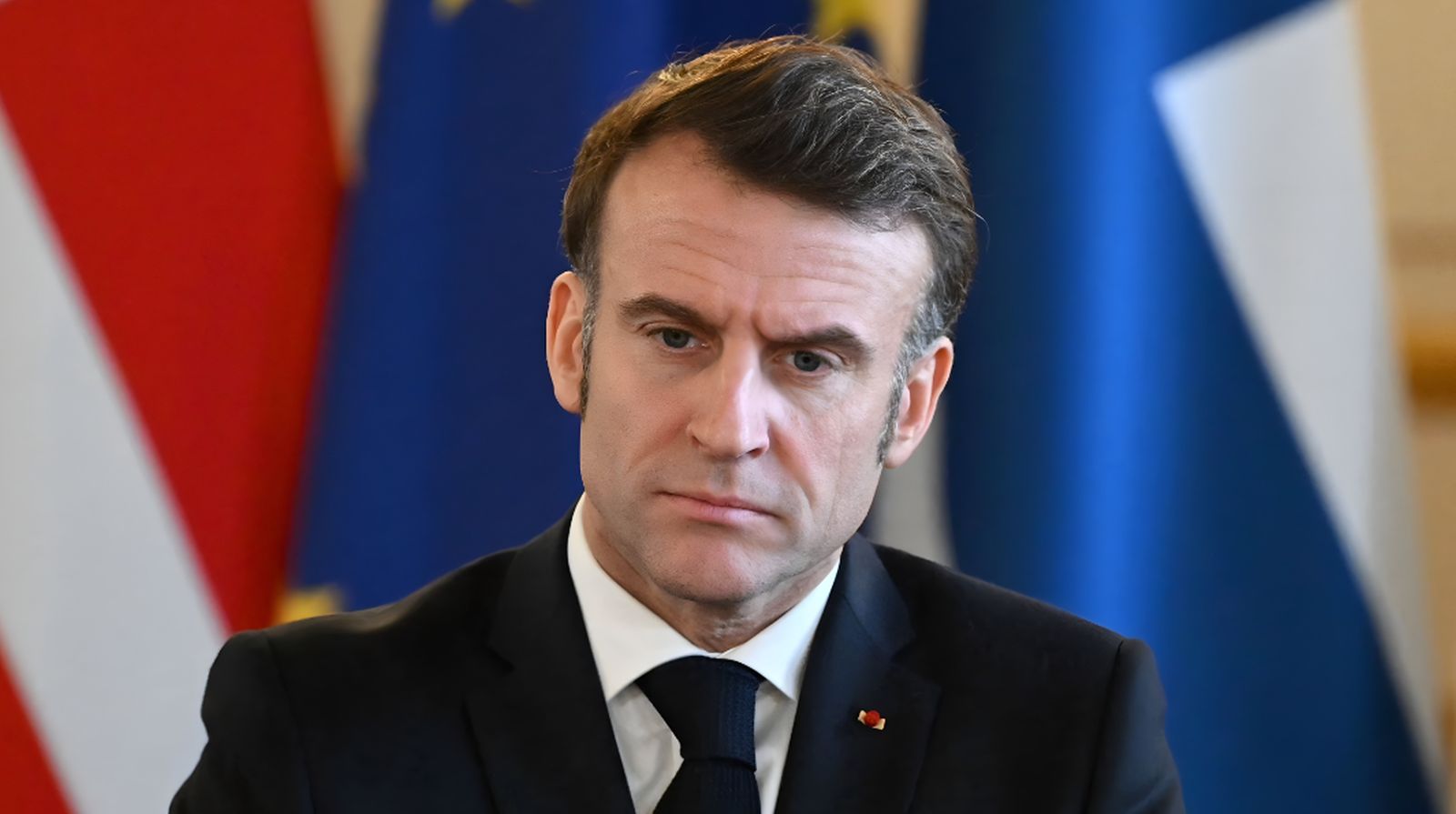 Makron najavio povlačenje: “Neću ostati u politici”