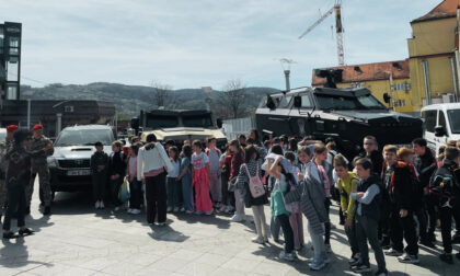 Mališani protiv “lopova”: Na Trgu Krajine otkrili šta bi htjeli da postanu kad porastu FOTO