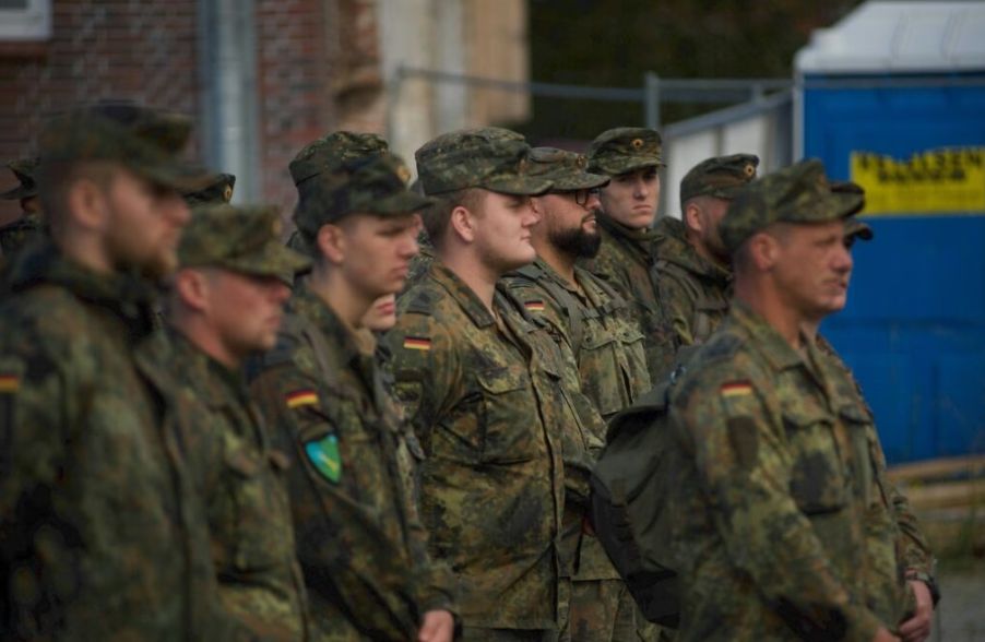 Nova pravila digla prašinu u Njemačkoj: Svi muškarci od 17 do 45 dobili posebnu naredbu od vojske