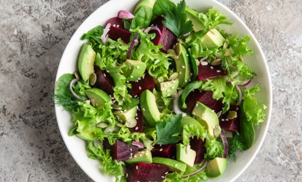 Idealan brzinski ručak kada vas mrzi da kuvate: Ove salate mogu da stoje u frižideru do pet dana