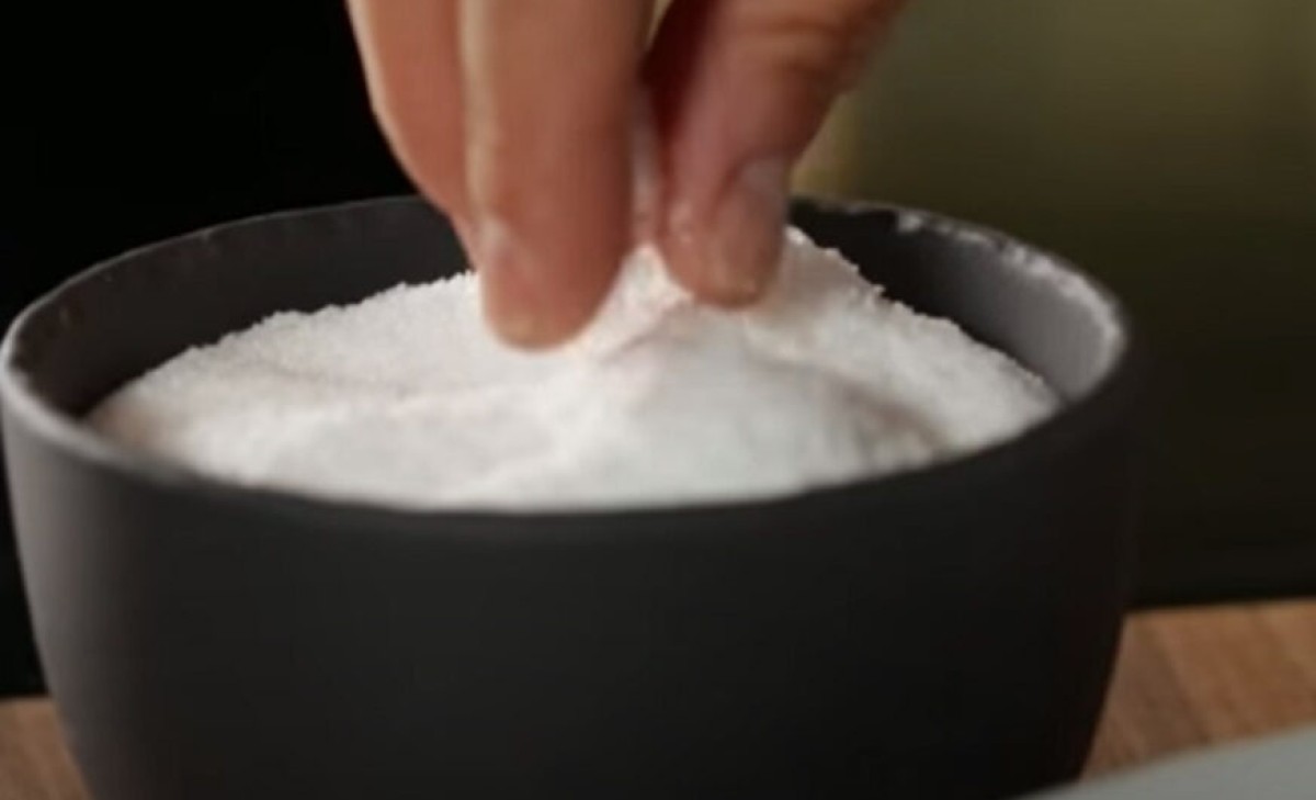 Većina pravi istu grešku: Evo kada je pravo vrijeme da se jelo posoli – prije ili nakon kuvanja