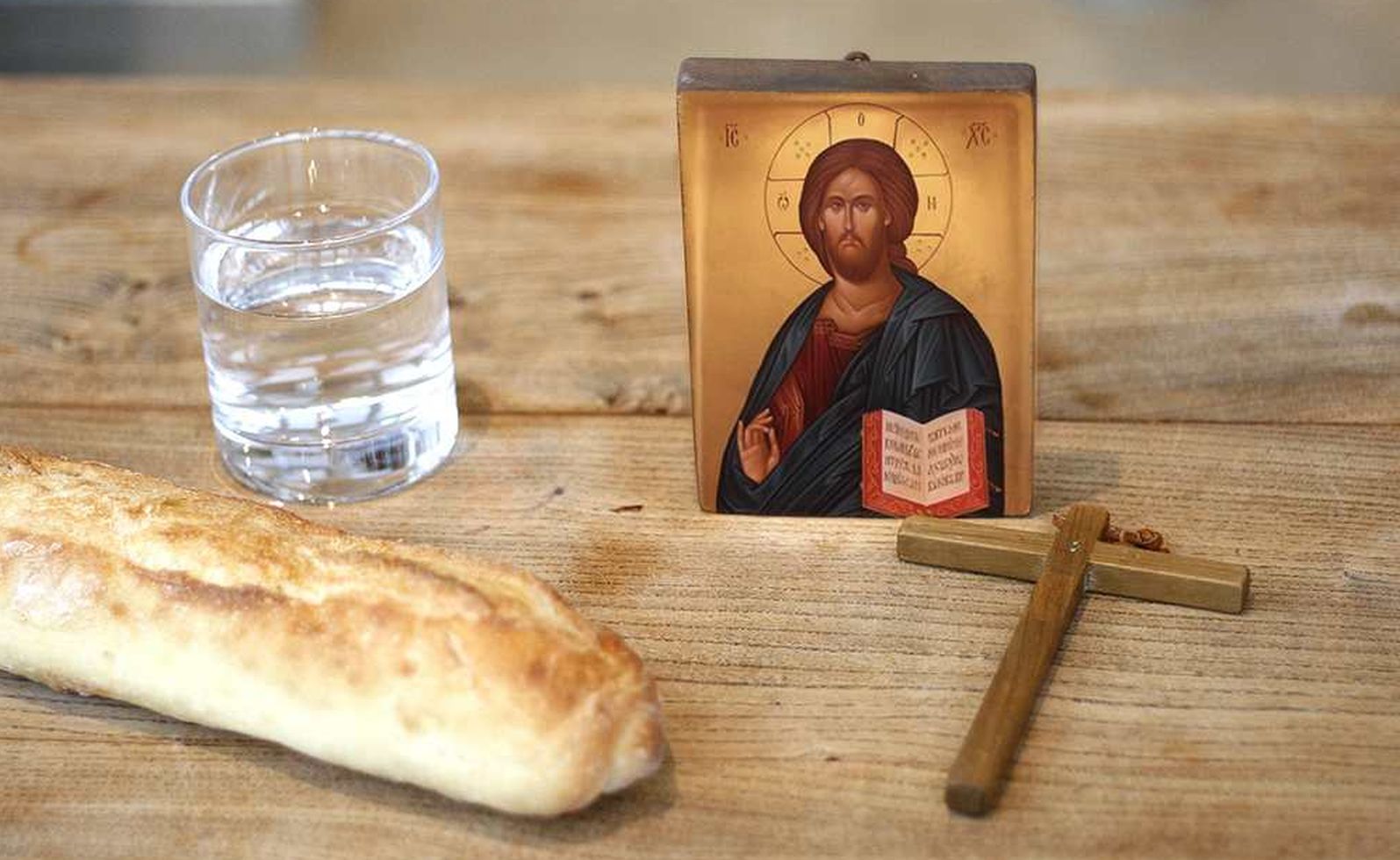 Obavezno morate ovo da imate na trpezi za Veliku subotu: Večera je posebno stroga