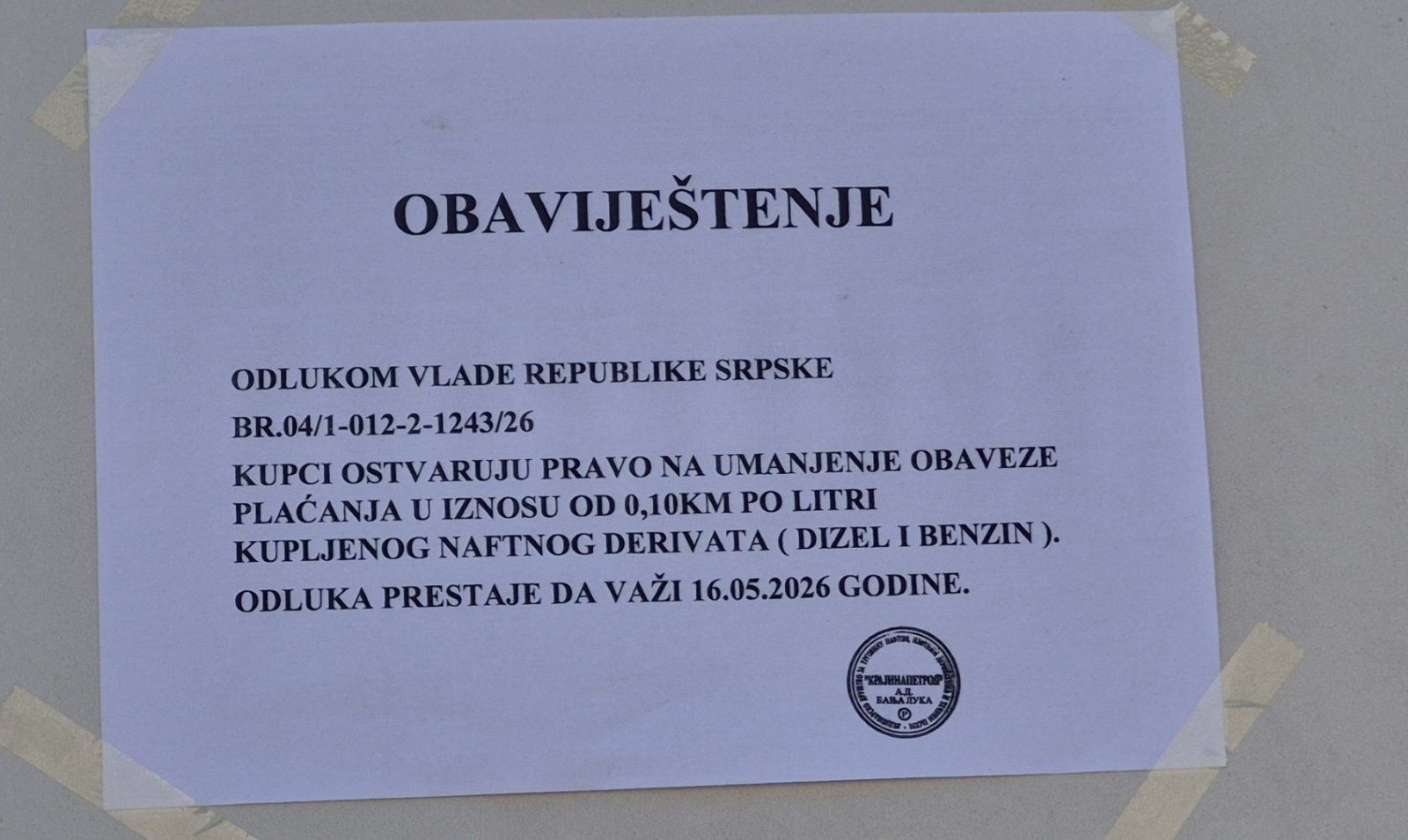Puhovac potvrdio: Produžen povrat 10 feninga po litri goriva