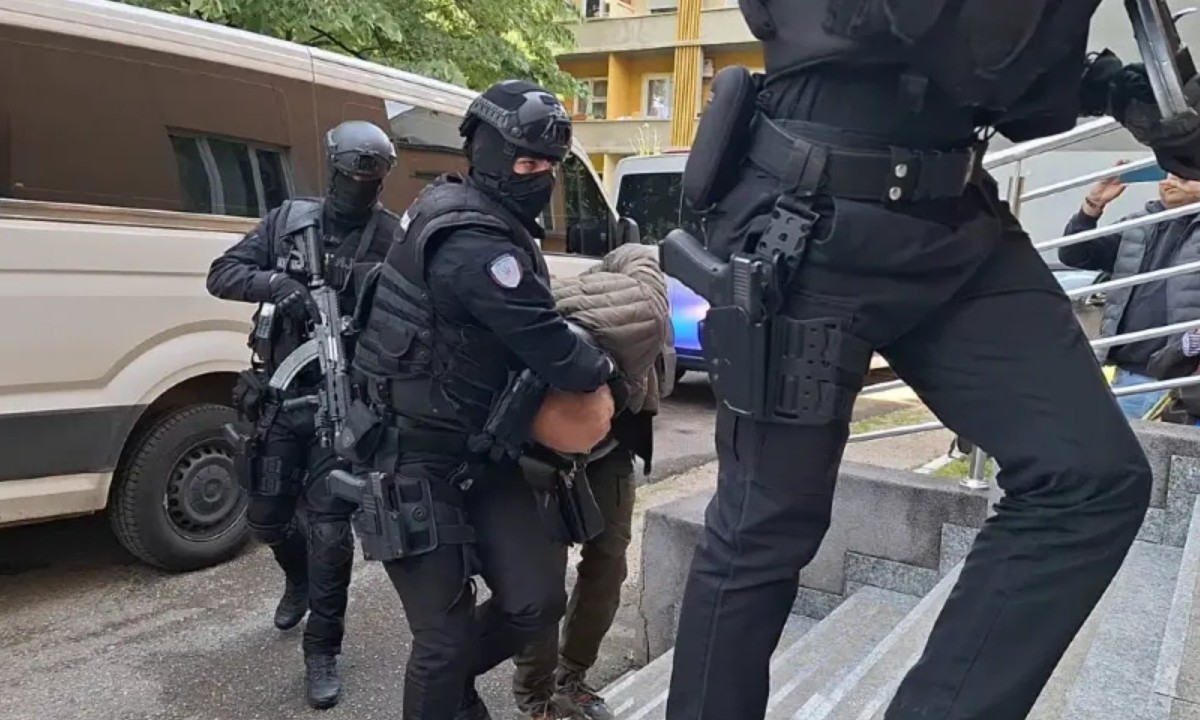 “Pali” u akciji Vatrogasac: Ljepoja, Gnjatović i Mastikosa sprovedeni u tužilaštvo VIDEO