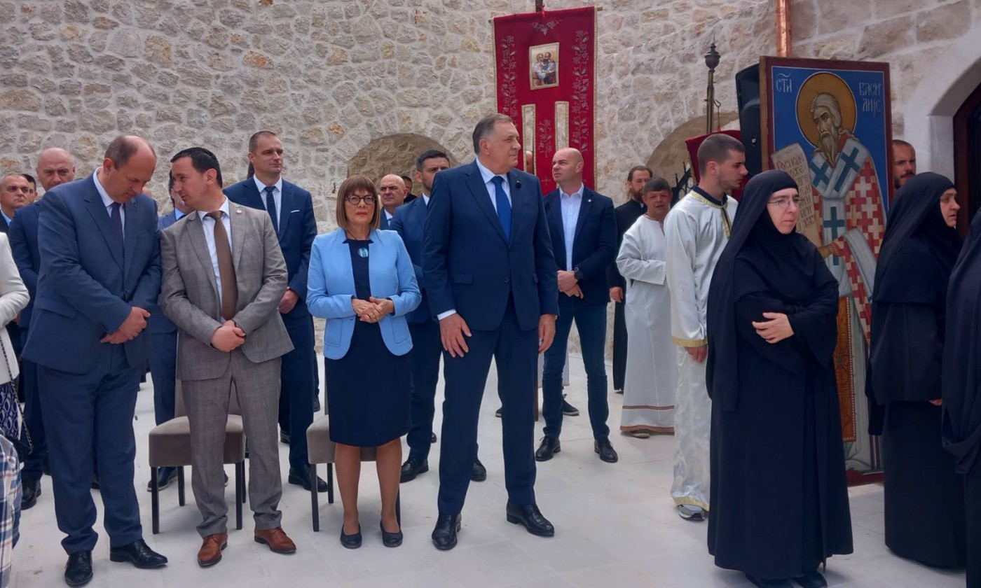 Prisustvuje svetoj liturgiji: Dodik stigao u Mrkonjiće gdje se proslavlja Sveta Ana