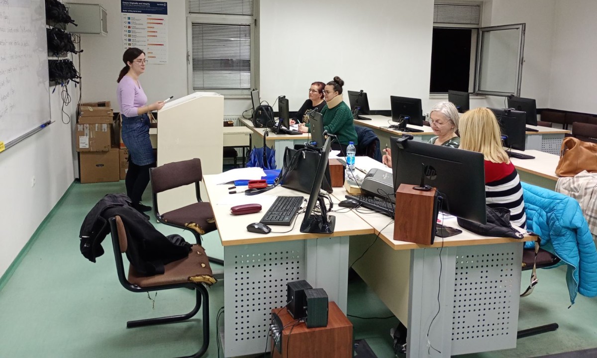 Budu čak i besplatni: Kursevi četiri jezika u Banjaluci za sve generacije FOTO