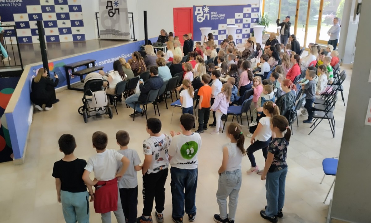 Mališani u centru pažnje: Banjaluka obilježila Dan porodice FOTO