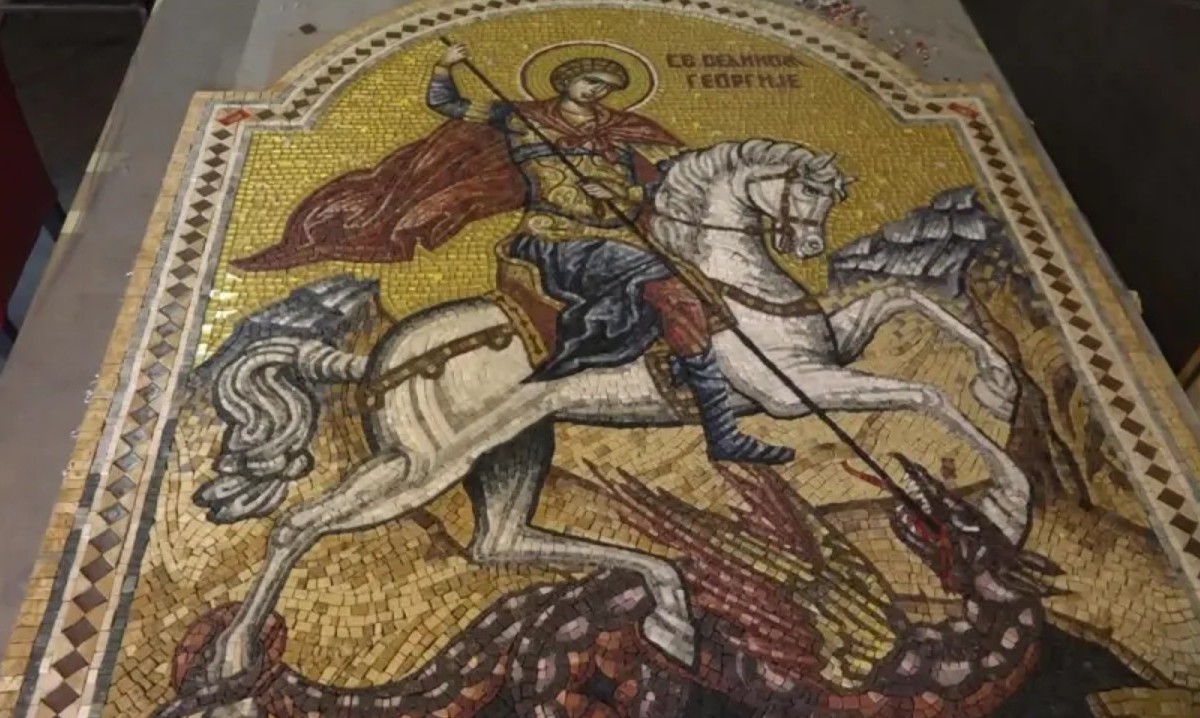 Svaki kamen ima svoje mjesto: Teslićanin završio ikonu svetog Georgija uoči Đurđevdana