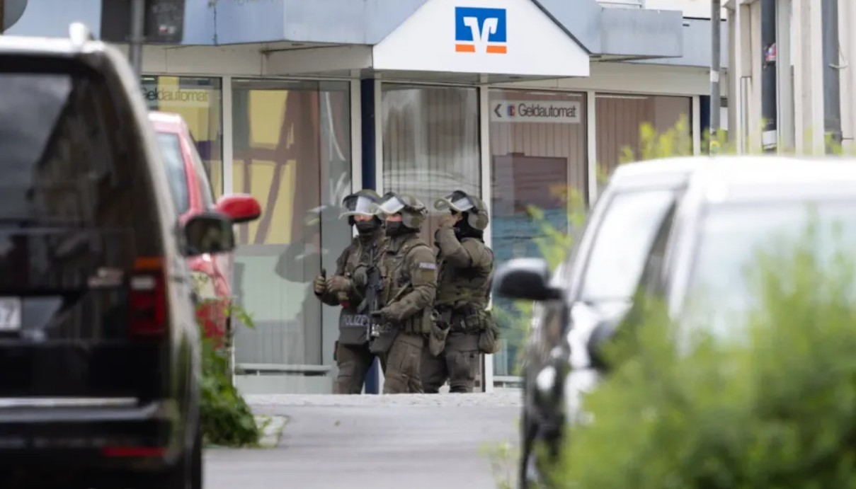 Policijska akcija trajala satima: Talačka kriza okončana bez žrtava