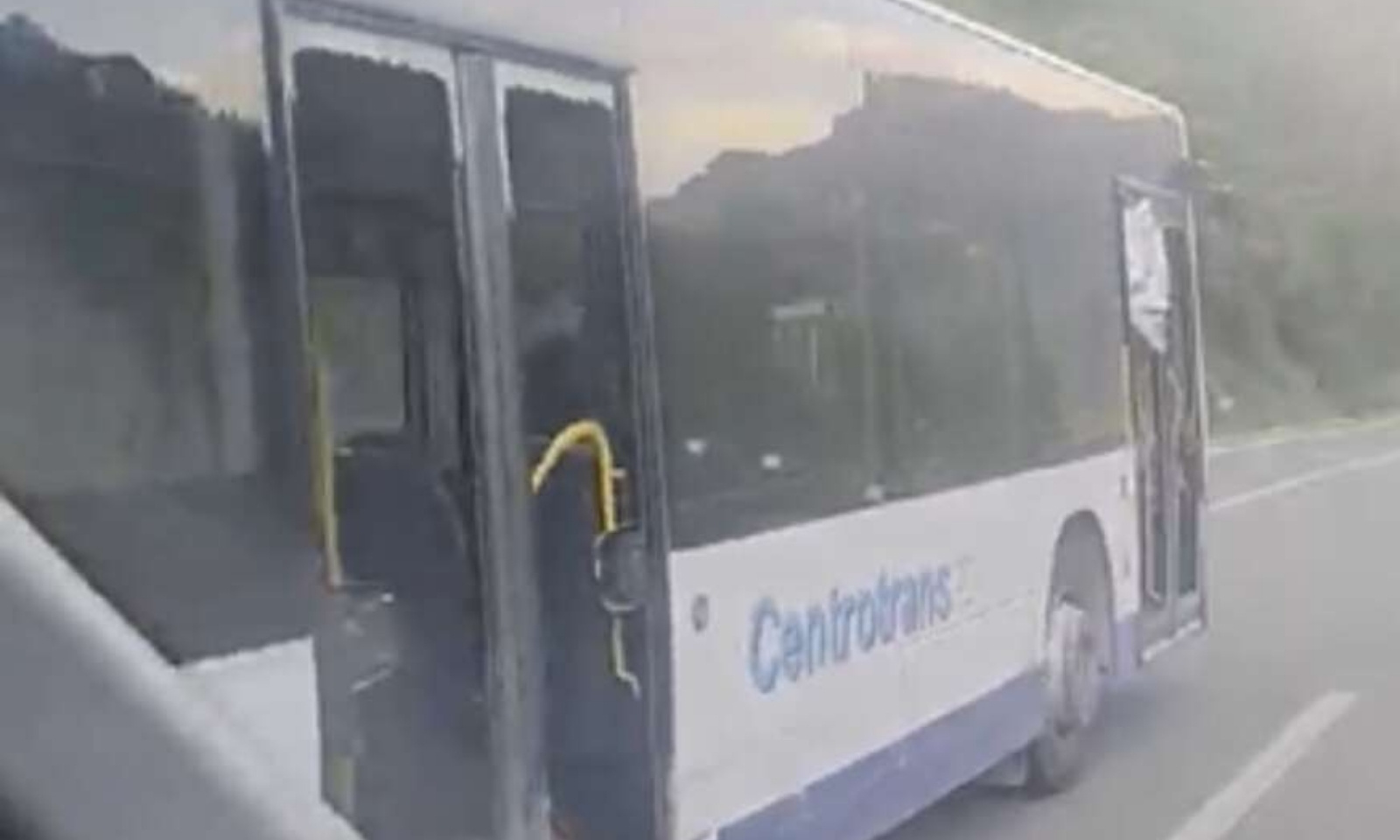 Filmska scena na putevima BiH: Muškarac ukrao autobus
