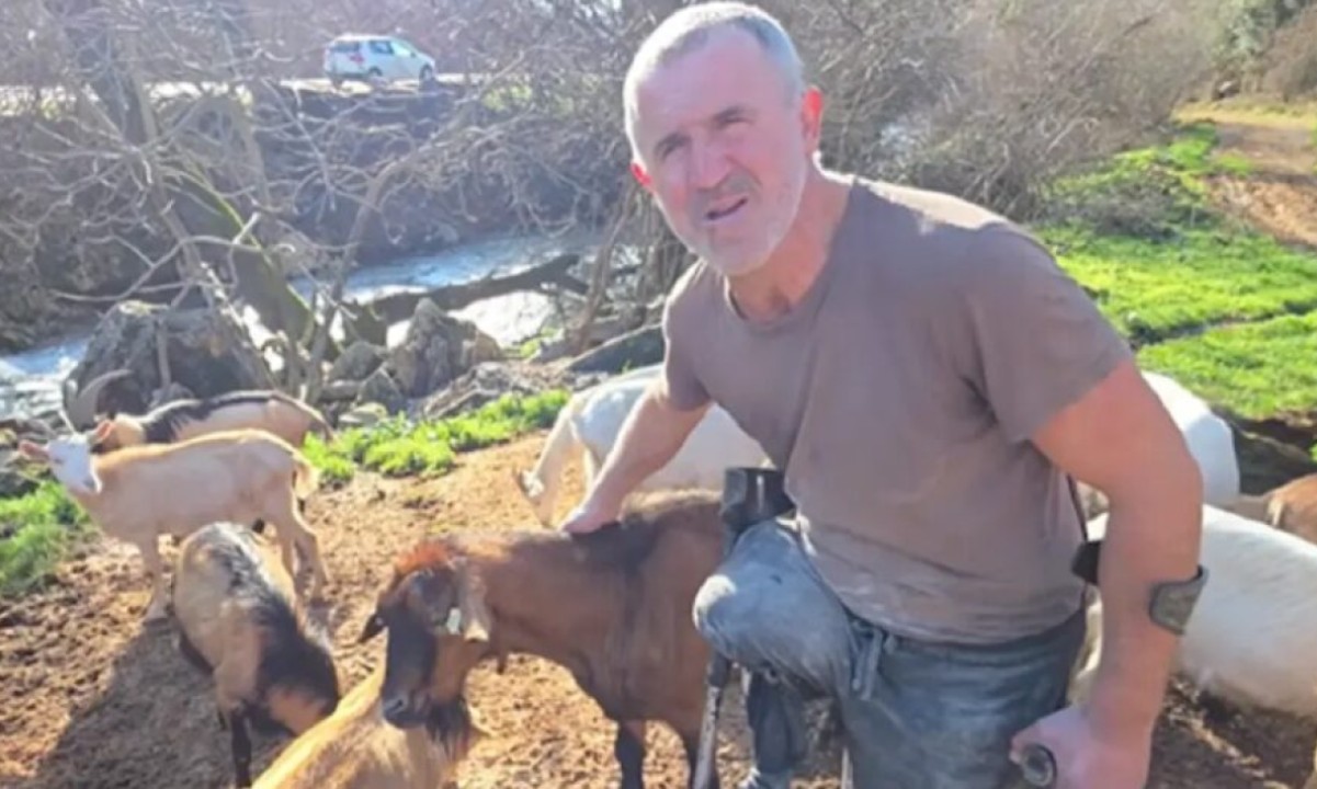 Zoran Macan bez jedne noge brine o 150 koza: Dva puta se ženio, želi i treći put VIDEO