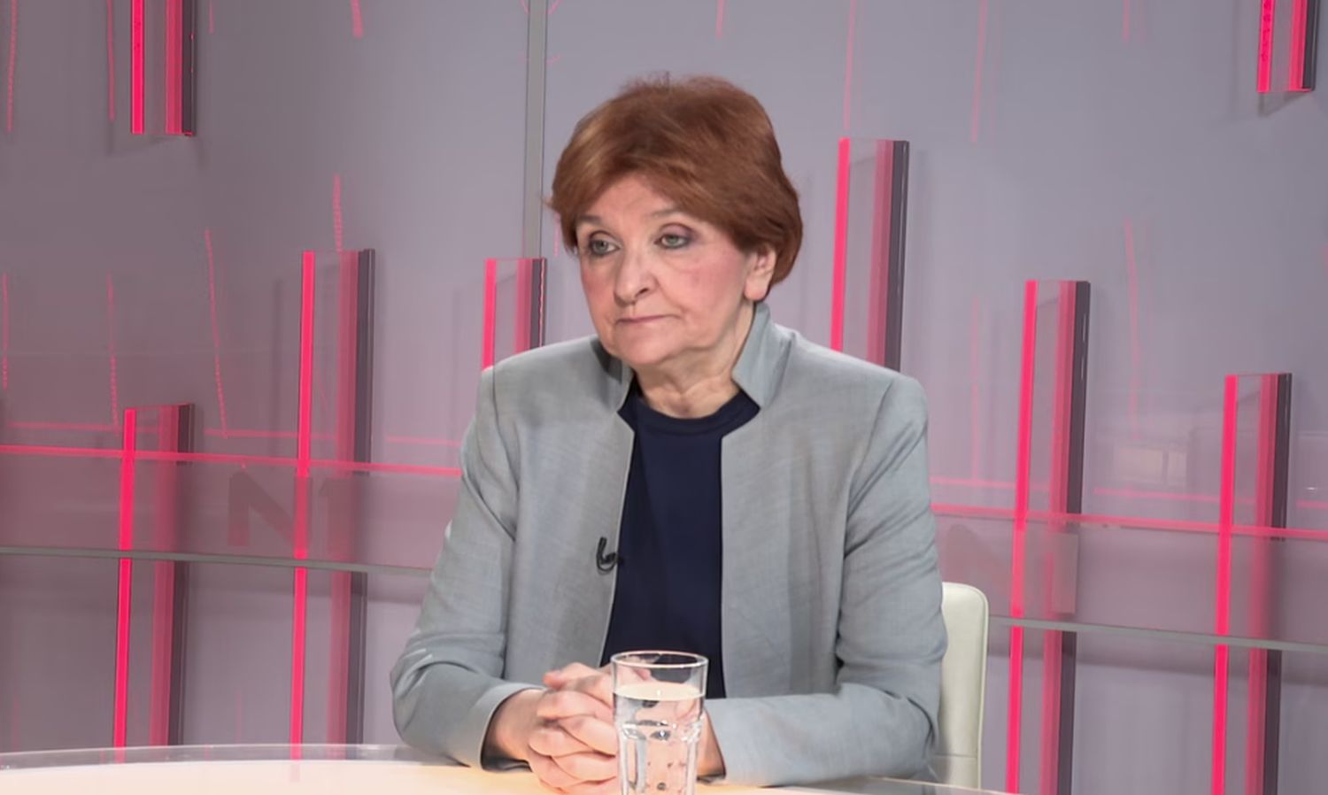 “Čista hemija”! Grujičić: Vejpovi nisu zdravija alternativa cigaretama