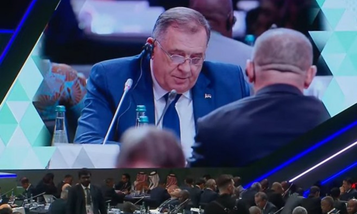 Dodik na forumu u Moskvi: Za male države bitno ponašanje velikih sila