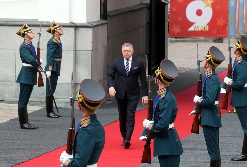 Merc ljut na Fica zbog odlaska u Moskvu: Razgovaraćemo sa njim o tome