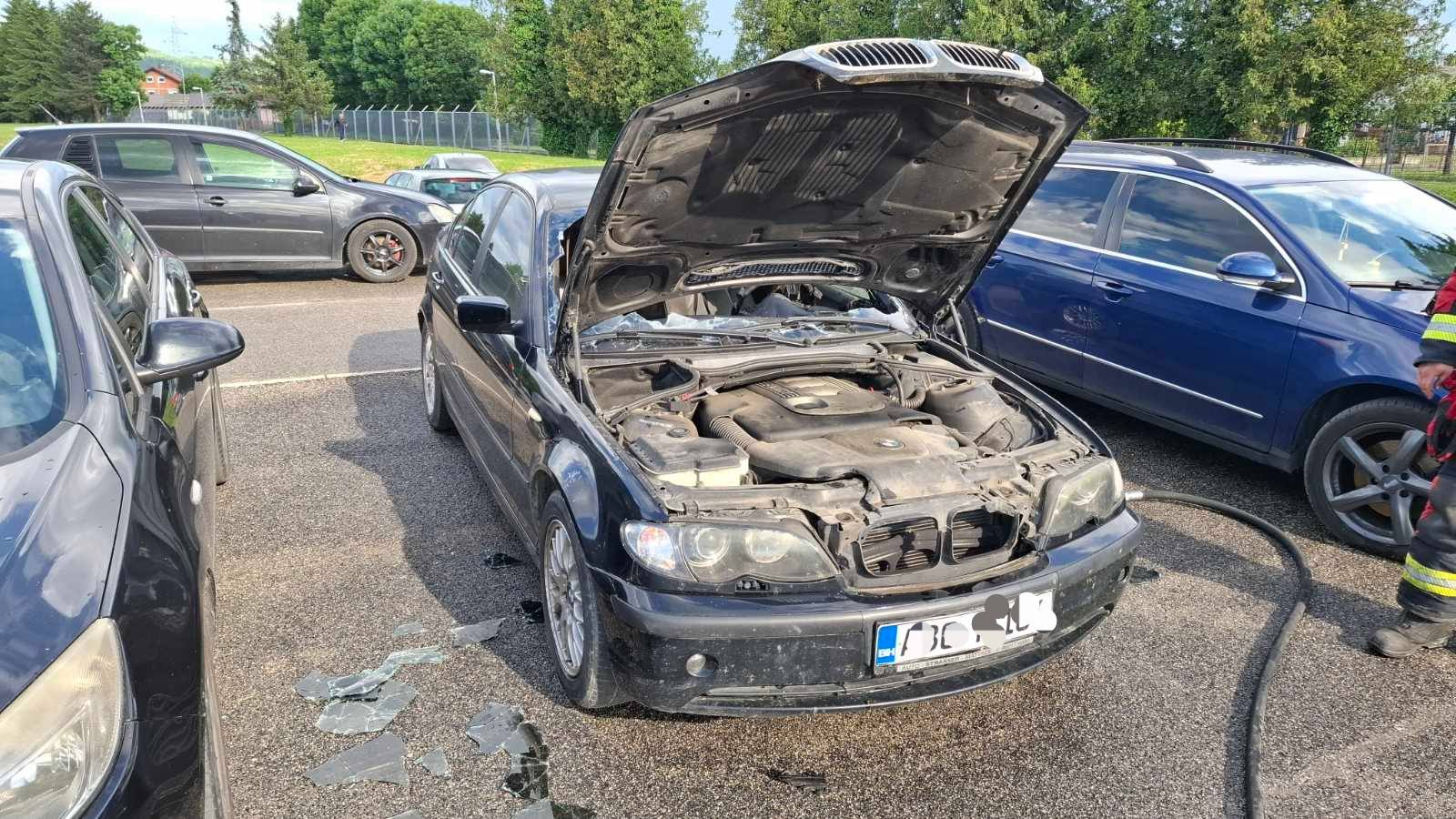 Požar u Banjaluci: Gorio automobil u krugu kasarne Kozara