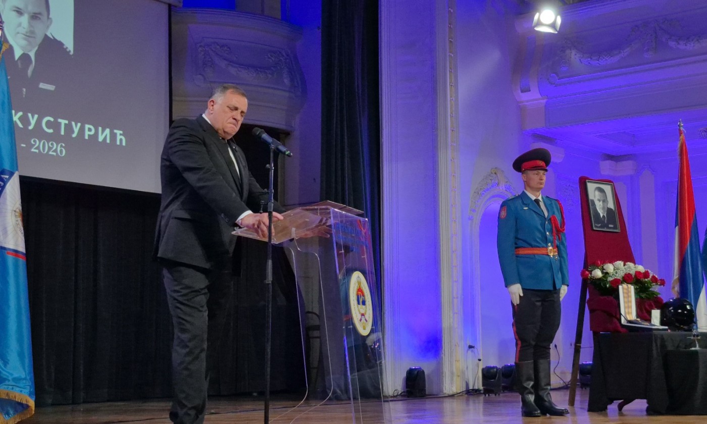 Dodik u suzama na komemoraciji Bobanu Kusturiću: Sve sam znao o njemu osim da je bolestan VIDEO