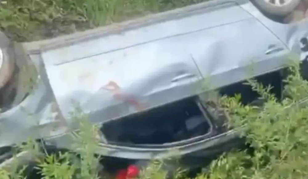 Isplivao prvi snimak nakon teške nesreće: Povrijeđene izvlače iz olupina VIDEO