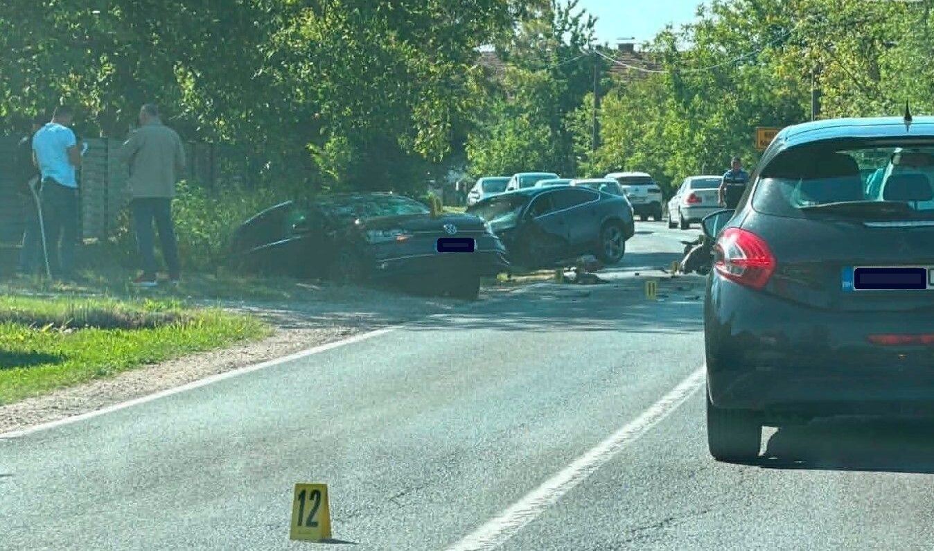 Teška saobraćajna nesreća u Miljanovcima, učestvovala tri vozila