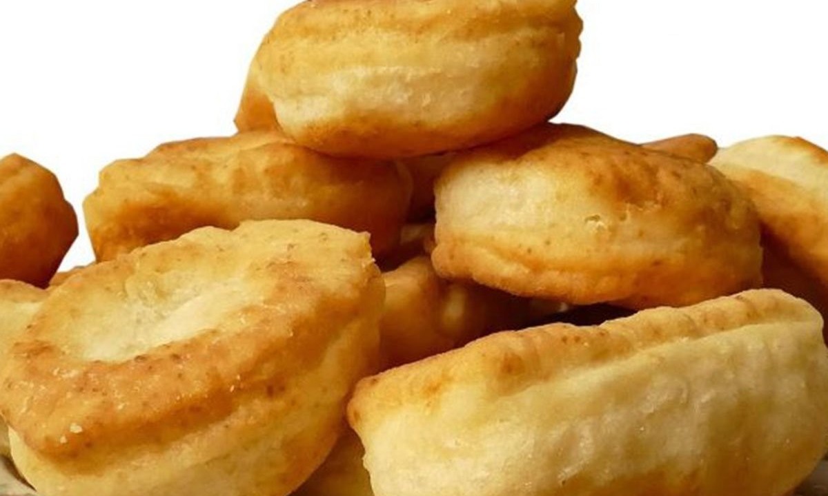 Recept star 100 godina! Dodajte jednu kap ovoga, uštipci će biti mekani i vazdušasti